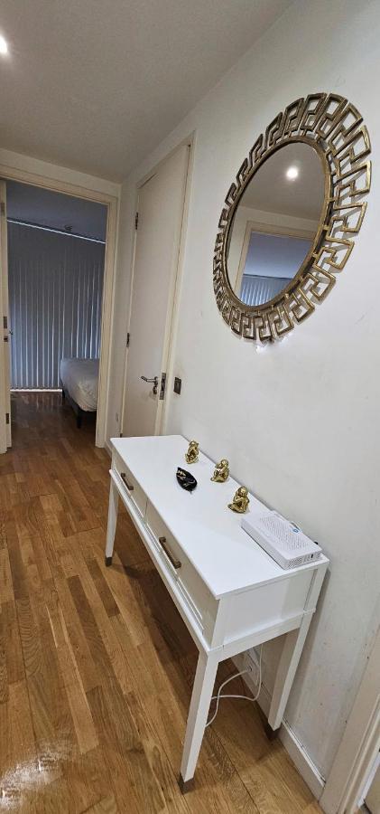 Luxury Apartment In Canary Wharf Λονδίνο Εξωτερικό φωτογραφία
